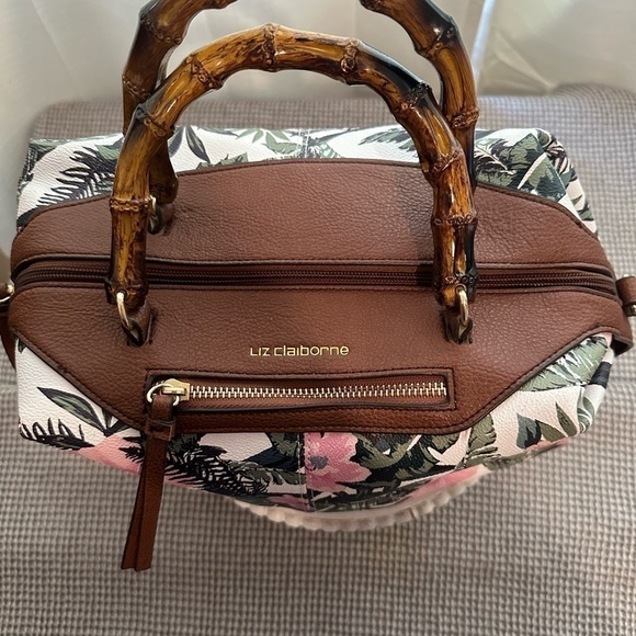 Liz Claiborne Floral Handbag Faux Leather Faux Wood Handle - Picture 2 of 5